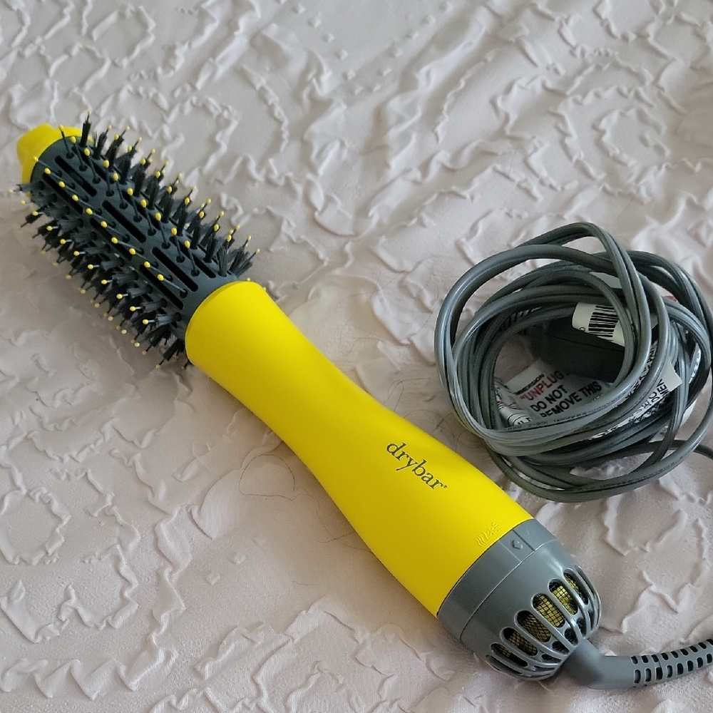 Drybar Yellow and Gray Round Hot Air Brush